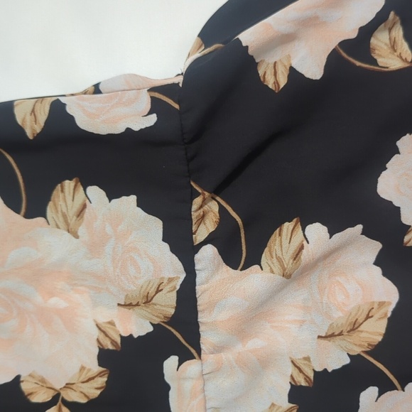 Torrid Georgette Drop Waist Halter Top, Color Floral Black Size 1X - Picture 9 of 15